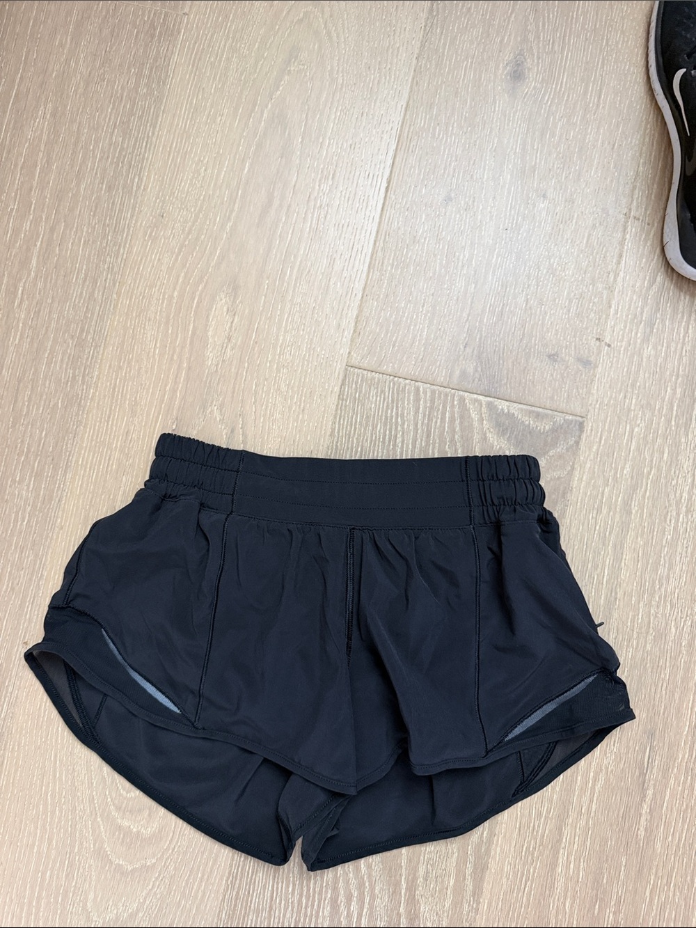 Lululemon Hotty Hot - Picture 4 of 4
